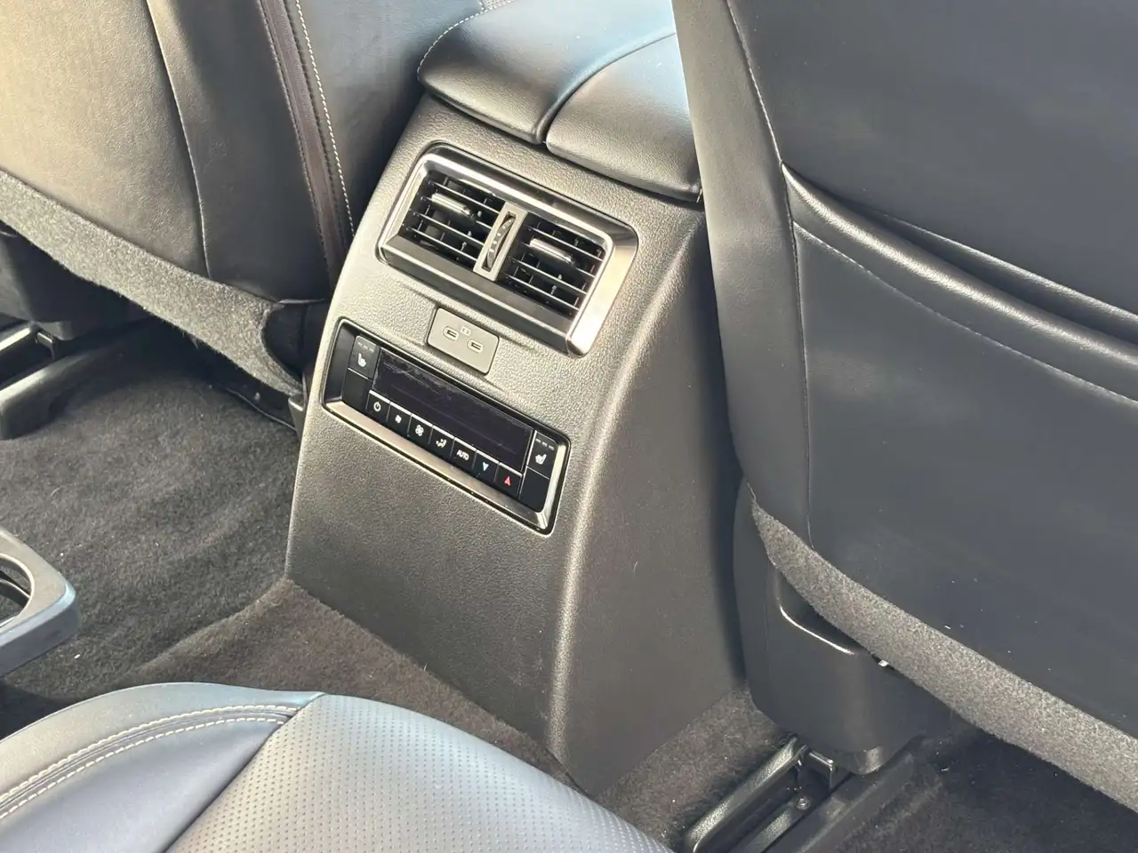Mazda CX-80 - 9