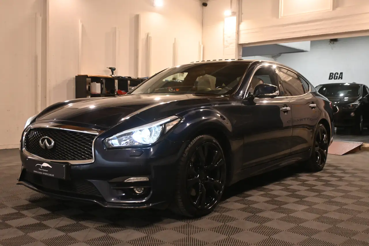 Infiniti Q70 - 4