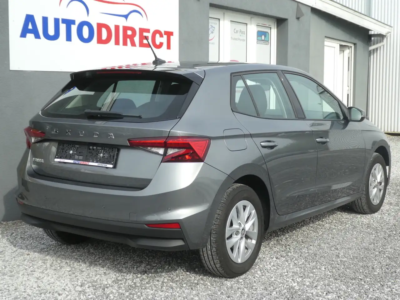 Skoda Fabia - 4
