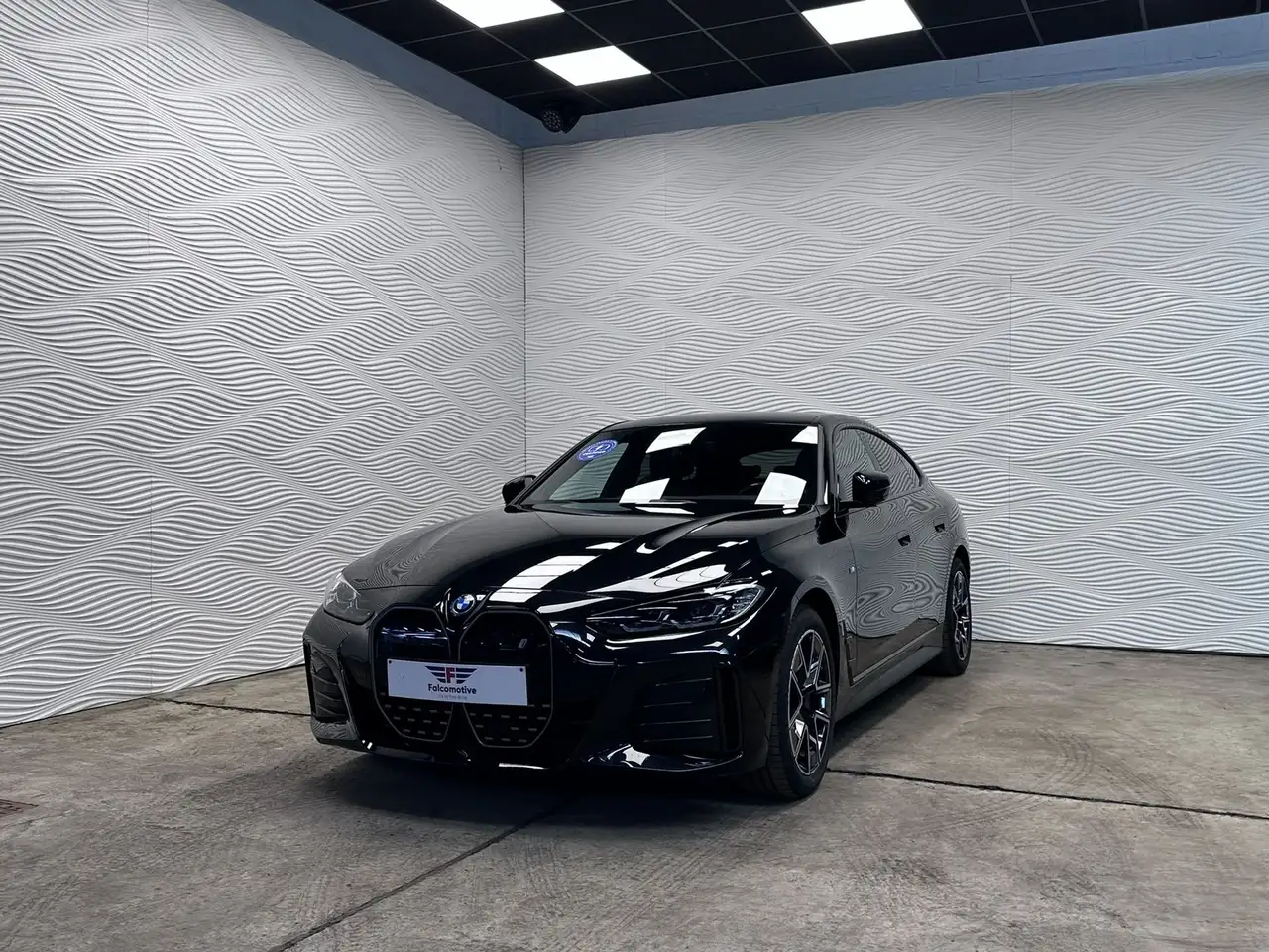 BMW i4 - 4