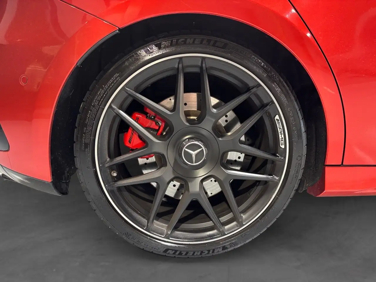 Mercedes-Benz A 45 AMG - 15