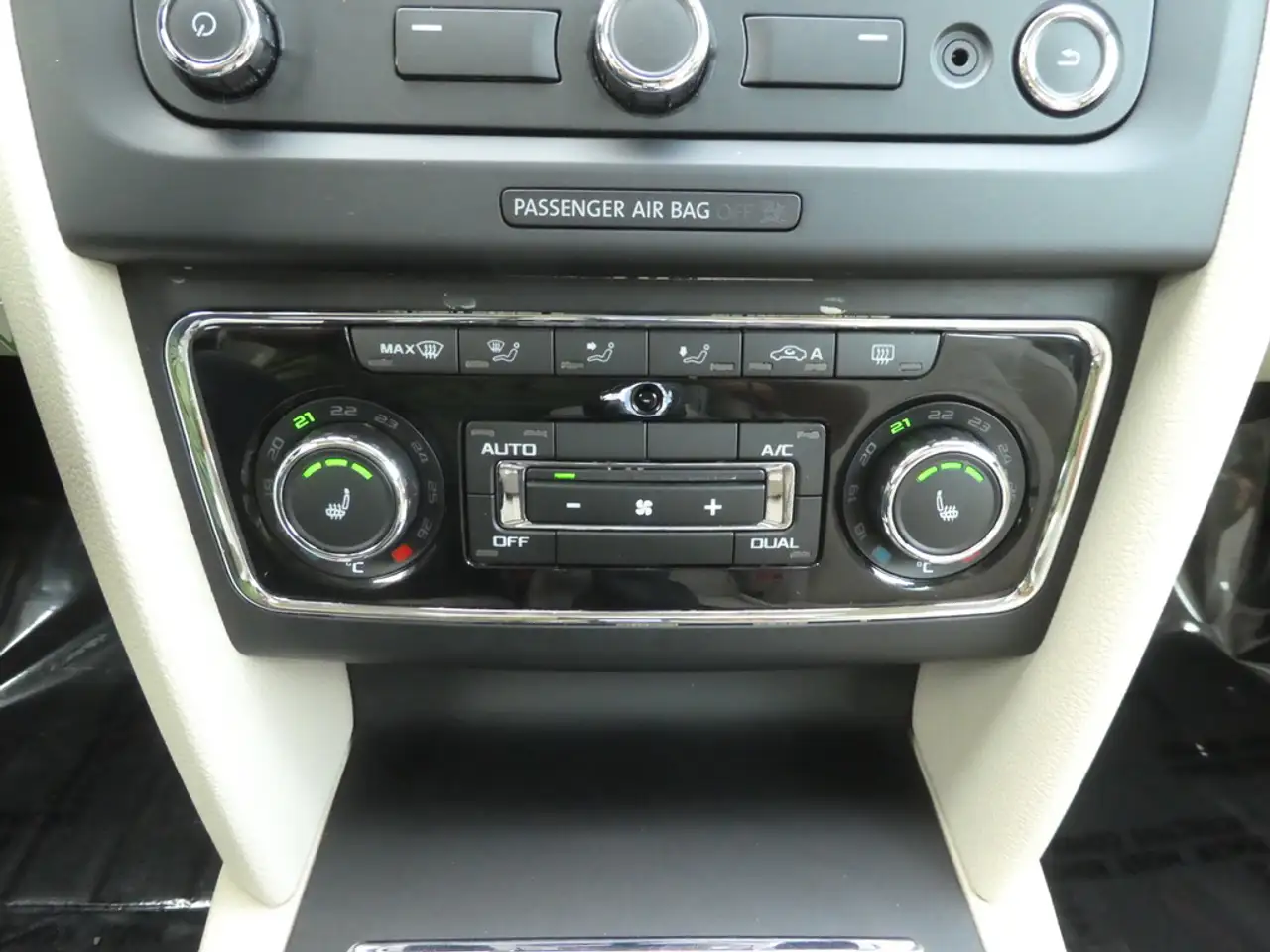 Skoda Superb - 11