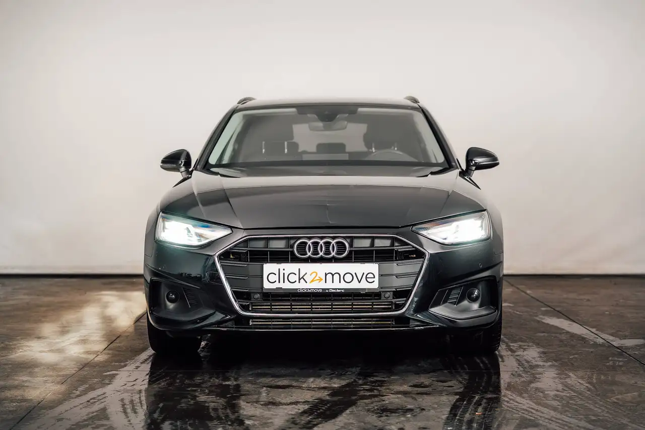 Audi A4 - 4