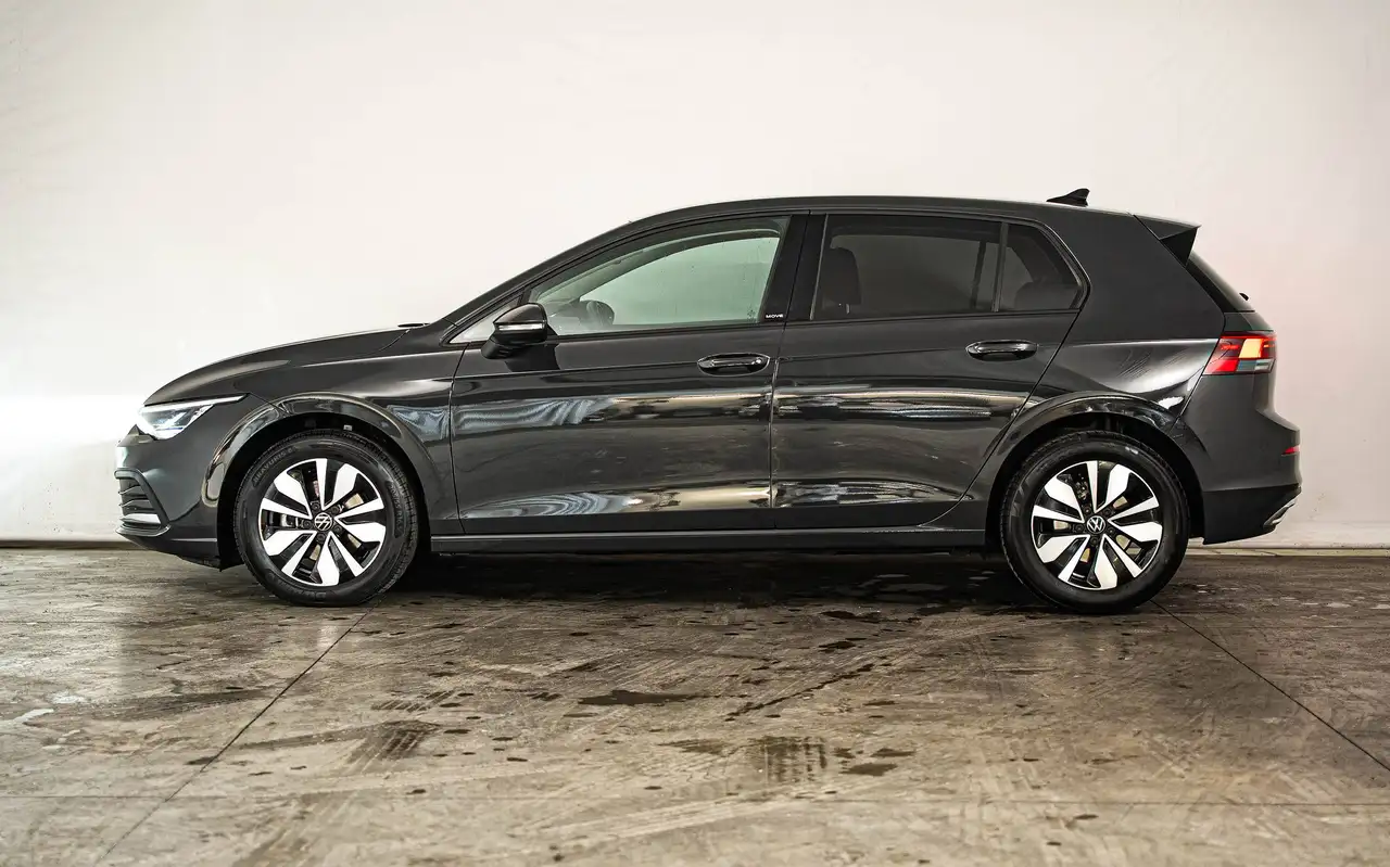 Volkswagen Golf - 2
