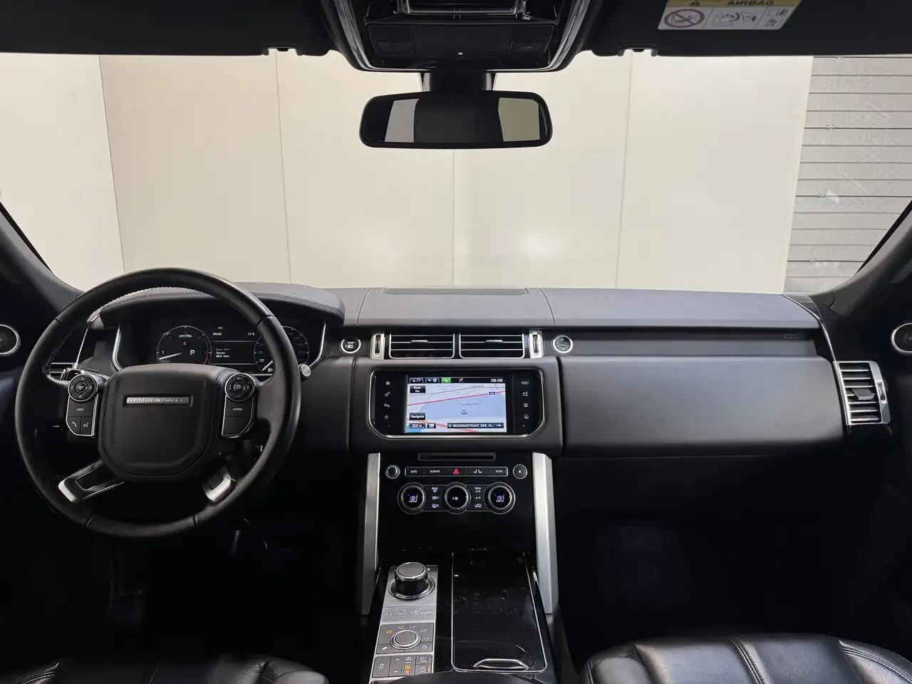 Land Rover Range Rover - 11