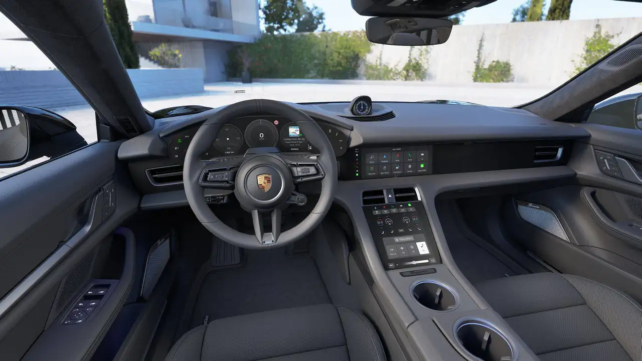 Porsche Taycan - 8