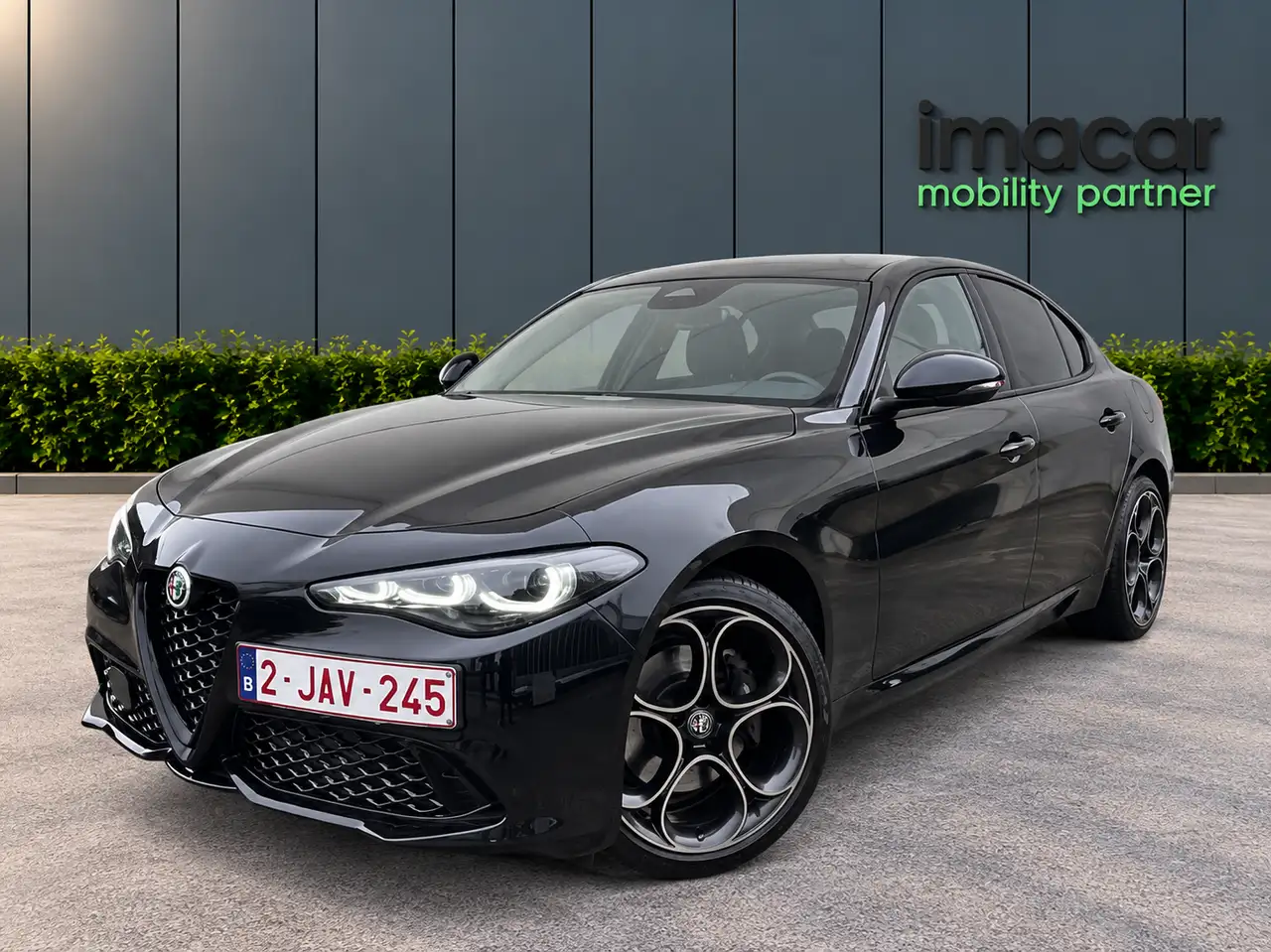 Alfa Romeo Giulia - 1