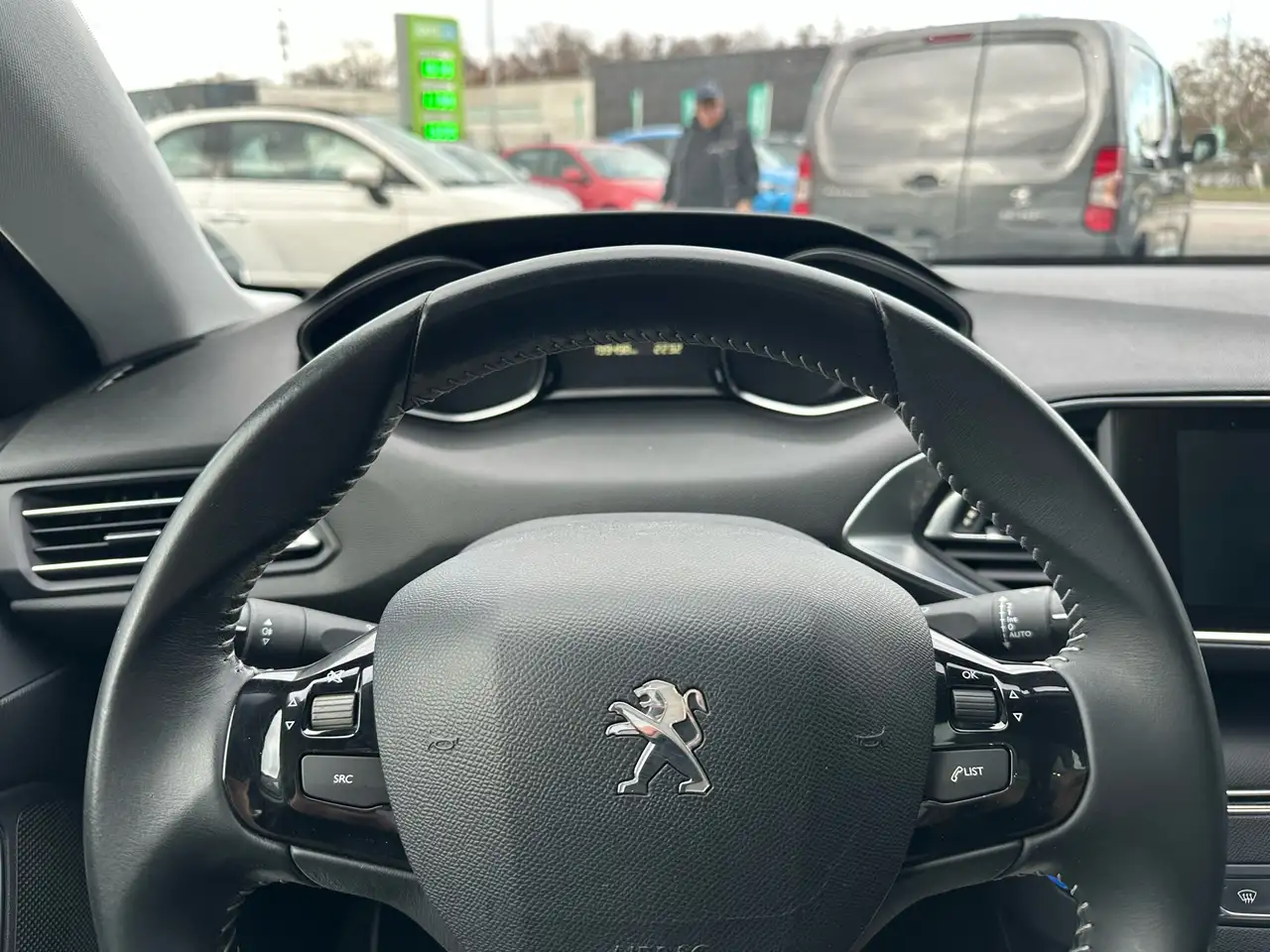 Peugeot 308 - 7