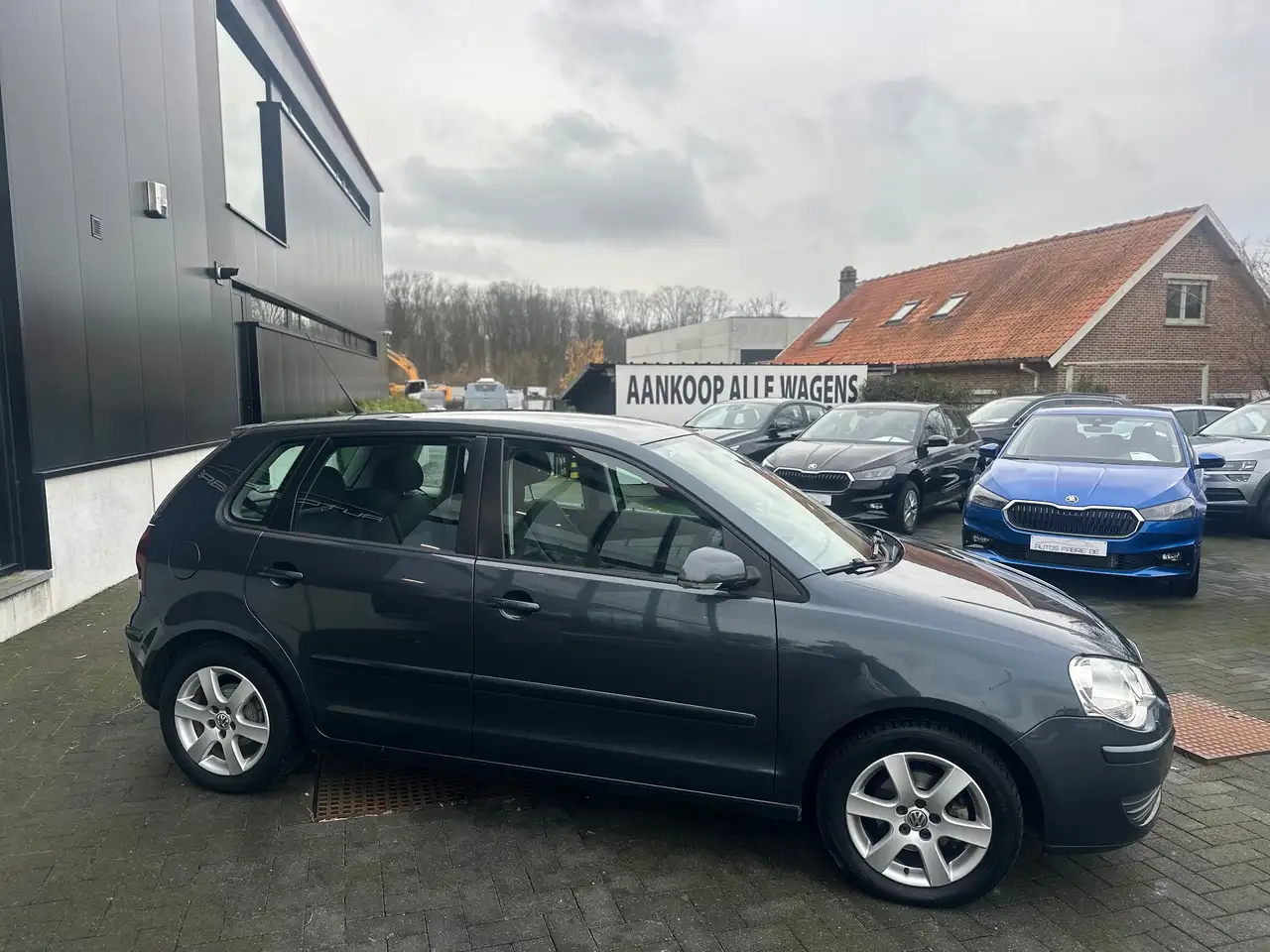 Volkswagen Polo - 3