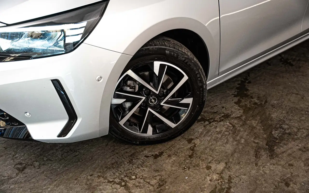 Opel Corsa - 5