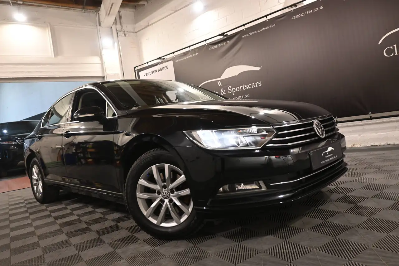 Volkswagen Passat - 2