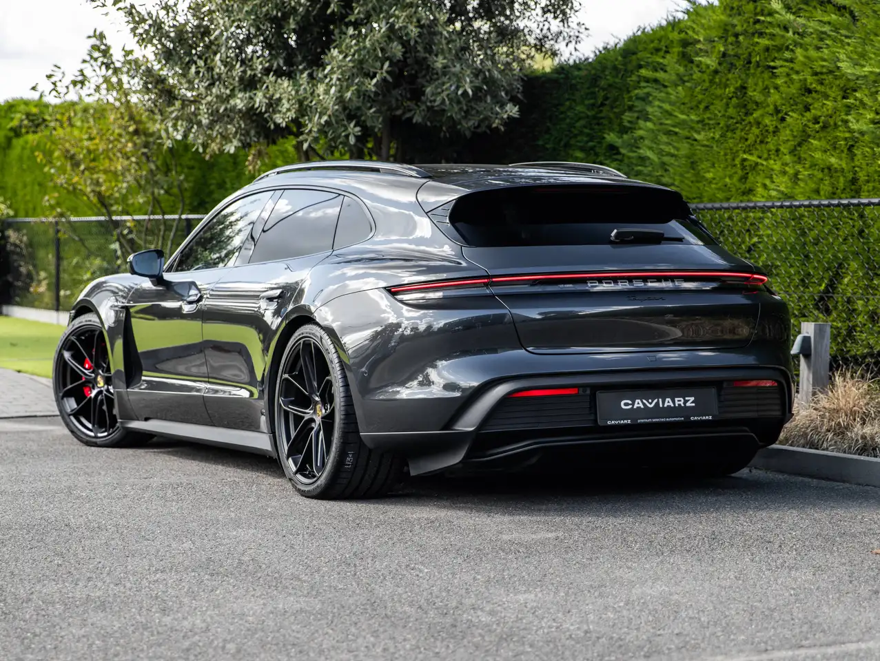 Porsche Taycan - 2