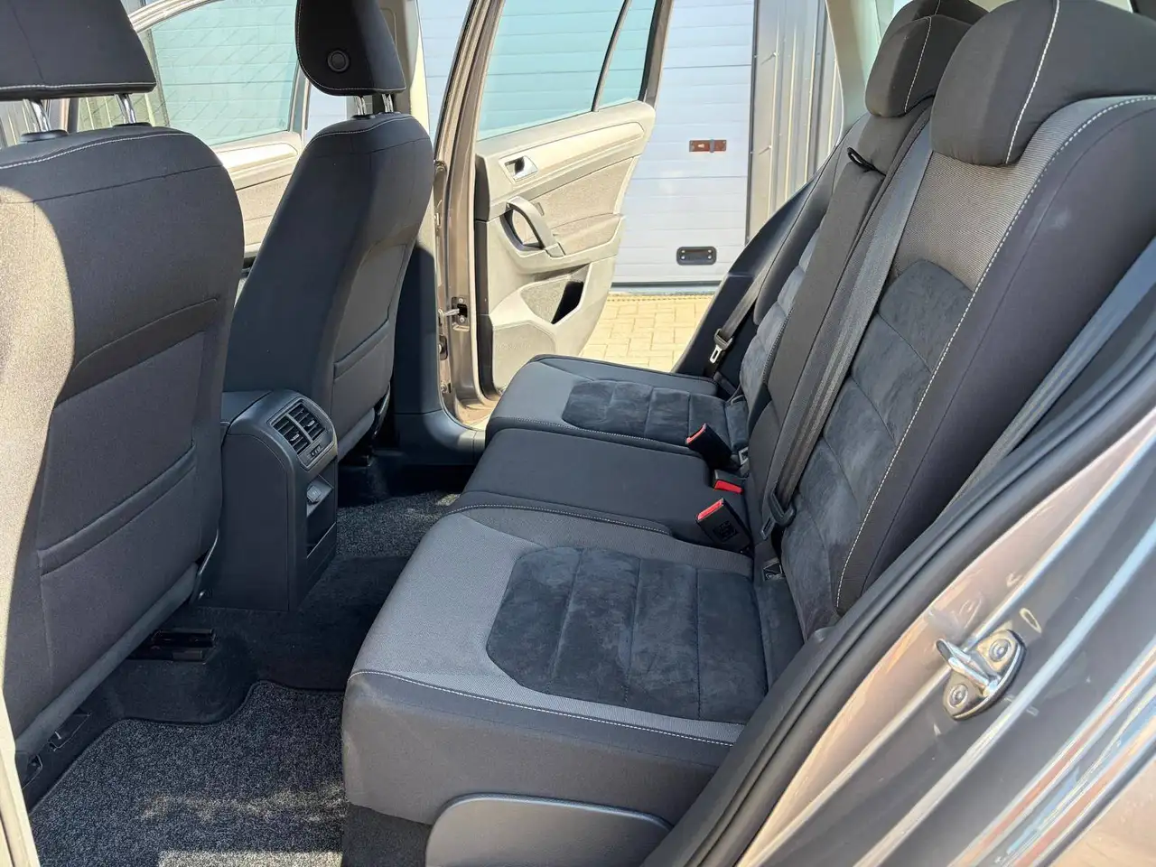Volkswagen Golf Sportsvan - 10