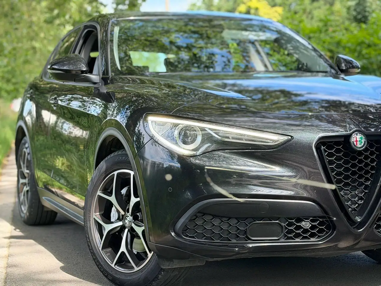 Alfa Romeo Stelvio - 2