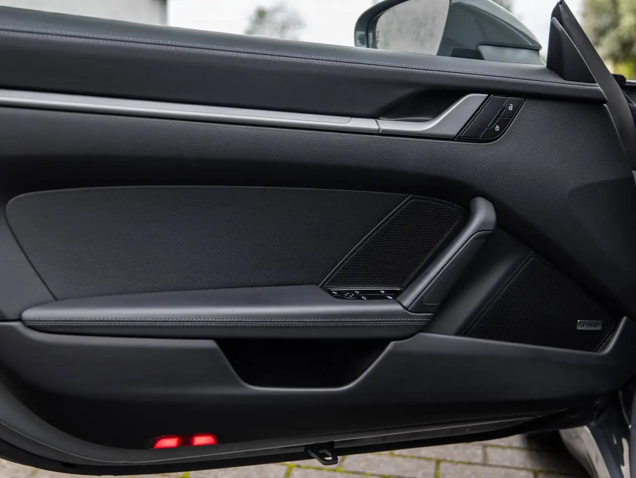 Porsche 992 - 6
