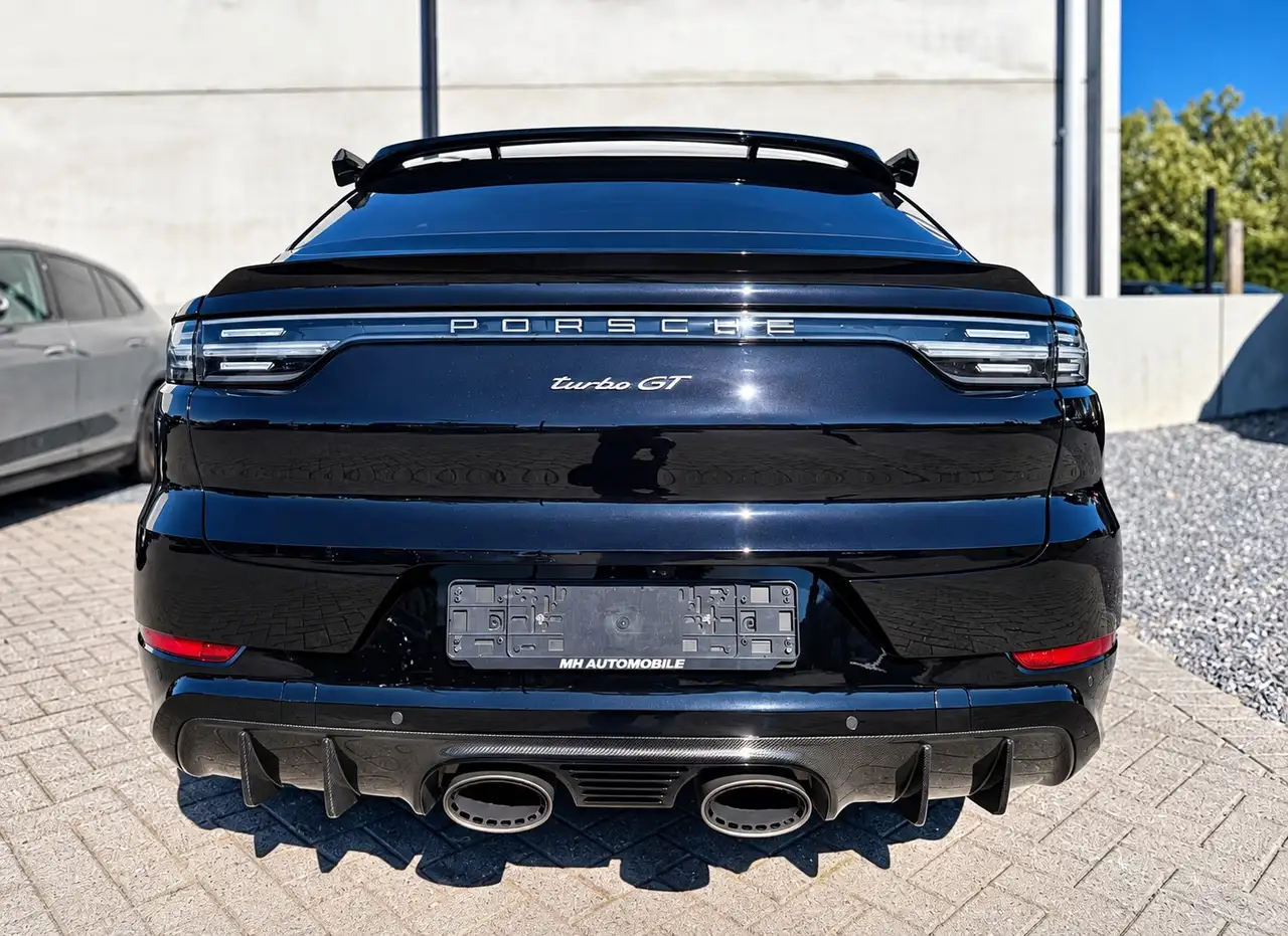 Porsche Cayenne - 6