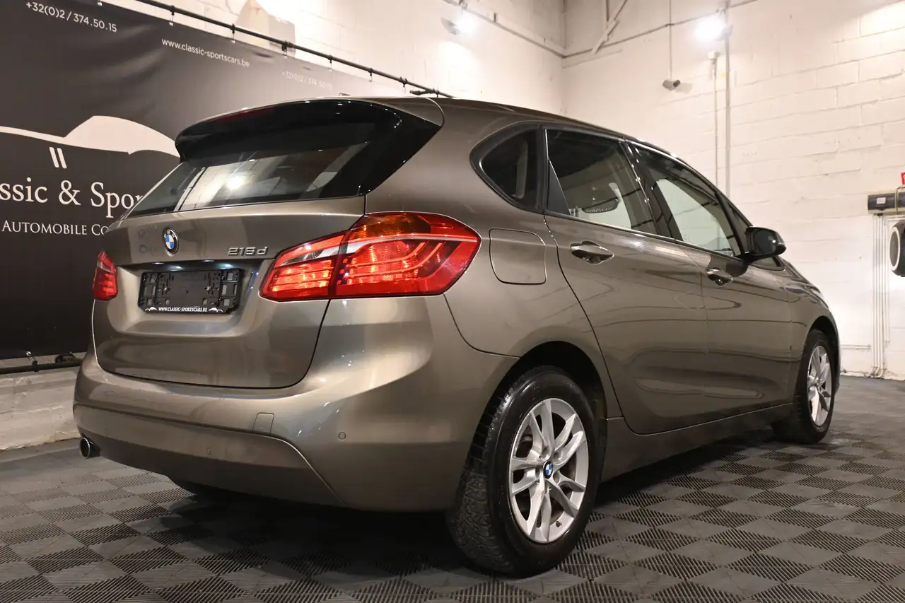 BMW 216 - 3