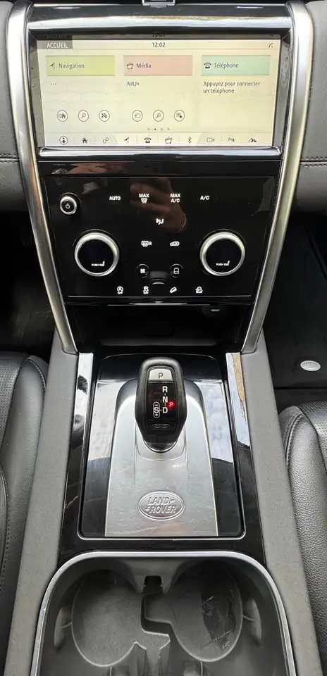 Land Rover Discovery Sport - 9