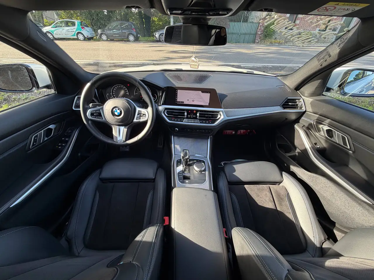 BMW 318 - 12