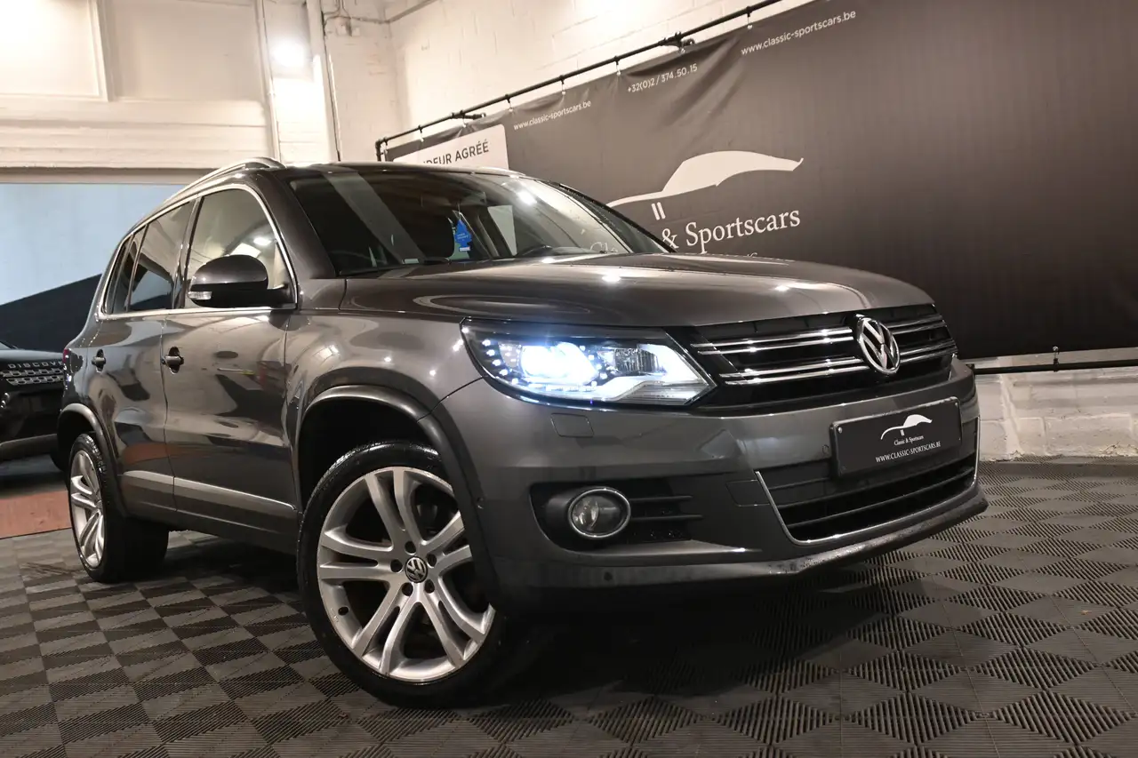 Volkswagen Tiguan - 2