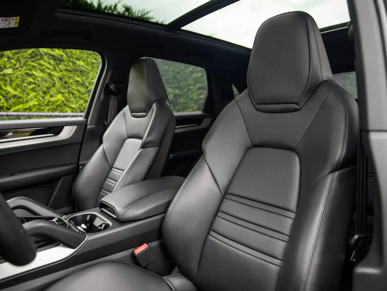 Porsche Cayenne - 8