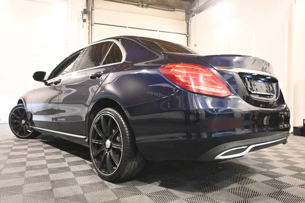 Mercedes-Benz C 180 - 8