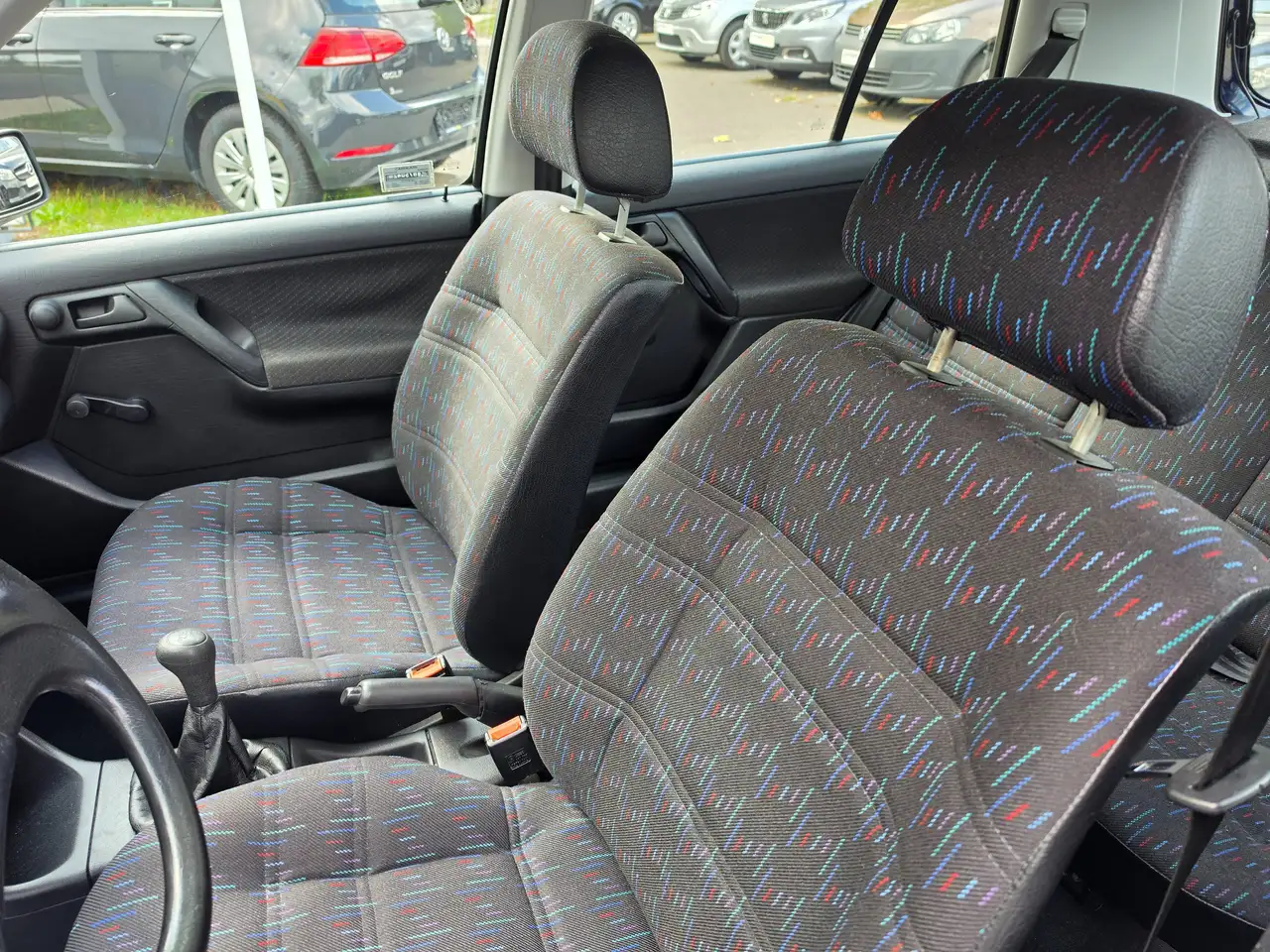 Volkswagen Golf - 9