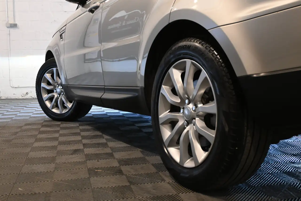 Land Rover Range Rover Sport - 9
