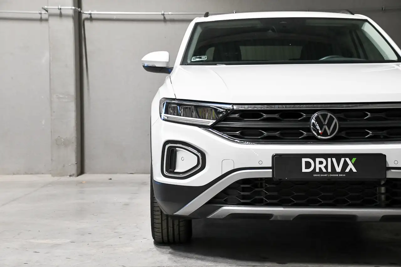 Volkswagen T-Roc - 11