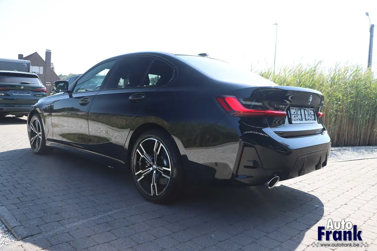 BMW 330 - 5