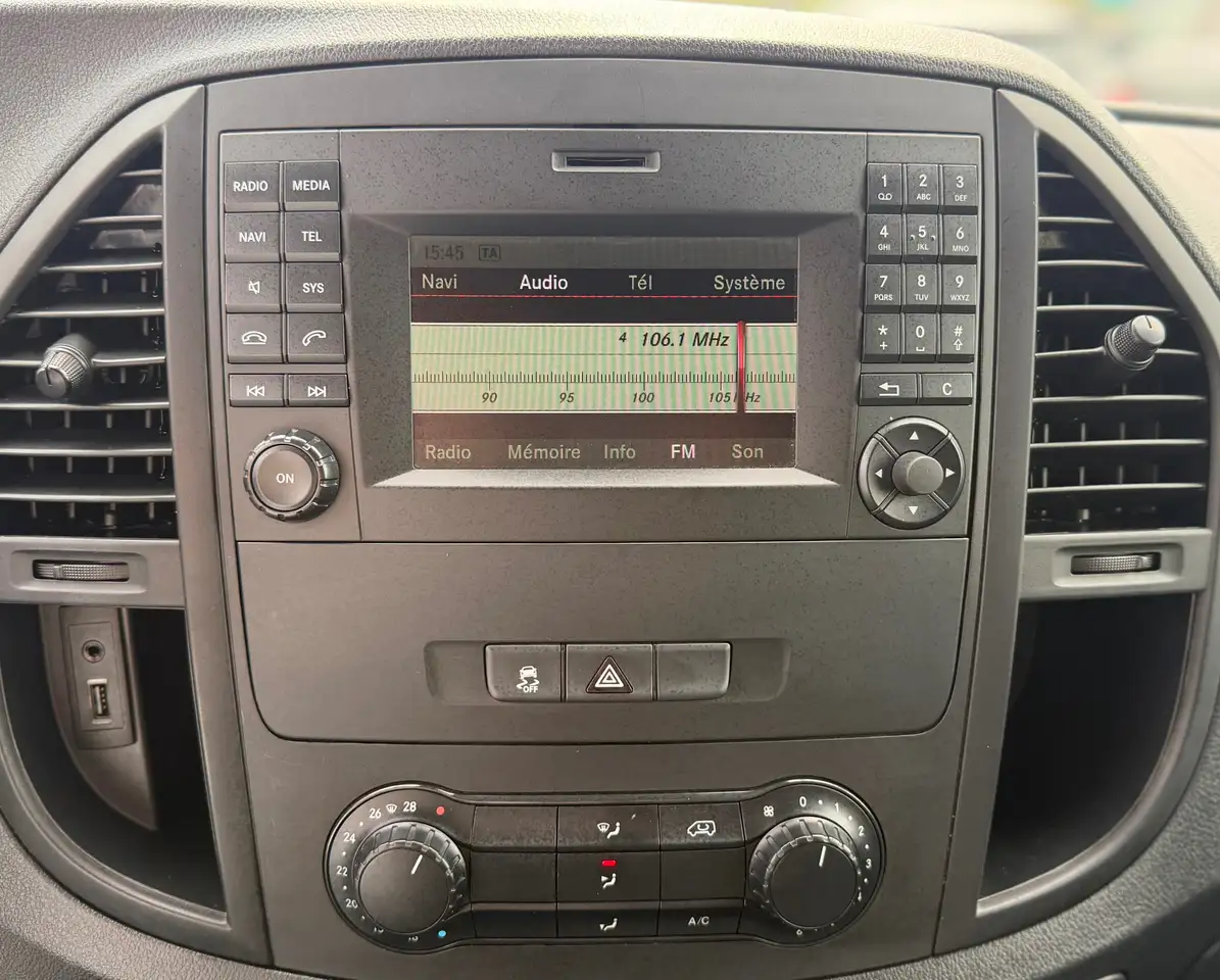 Mercedes-Benz Vito - 12
