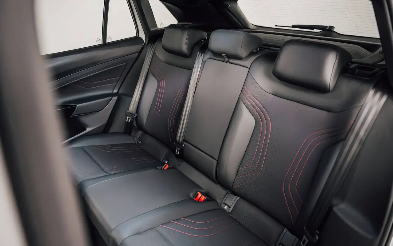 Volkswagen ID.4 - 10