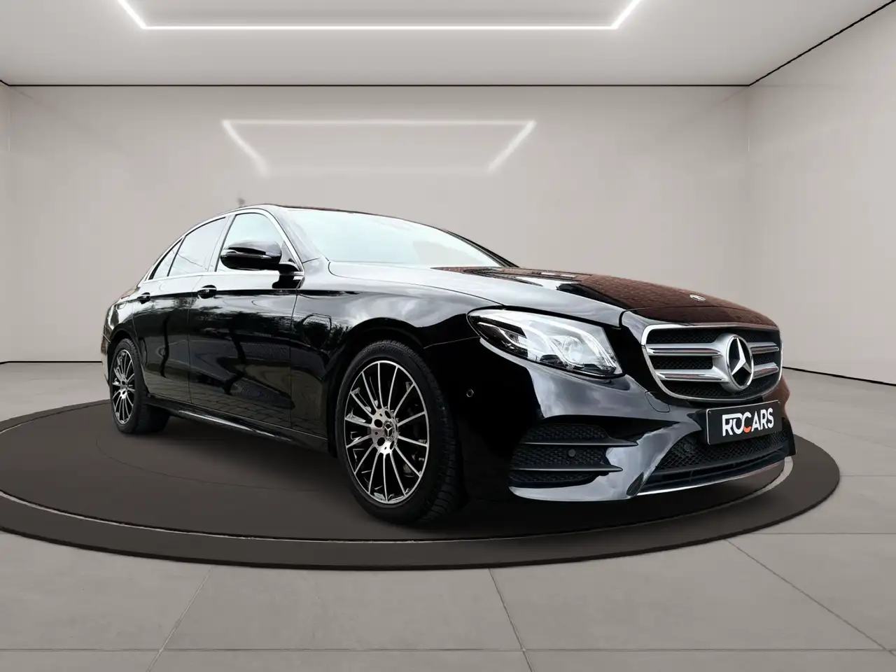Mercedes-Benz E 200 - 4