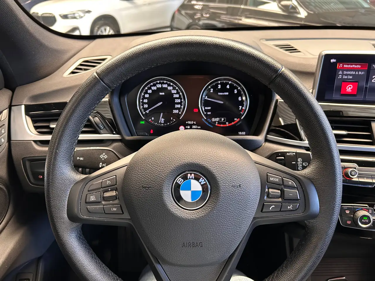 BMW X1 - 9