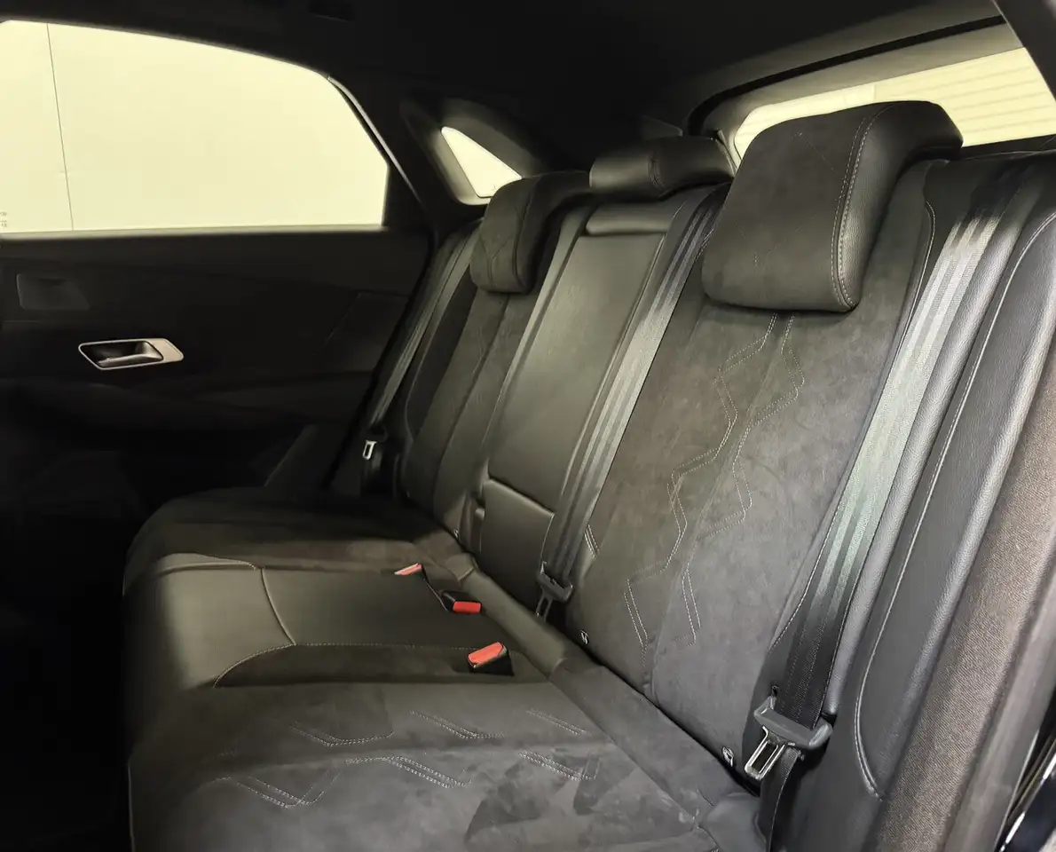 DS Automobiles DS 7 Crossback - 10