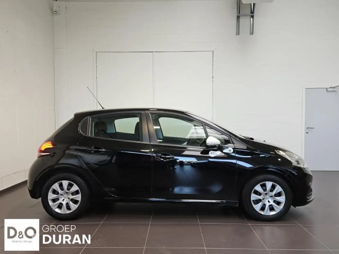 Peugeot 208 - 7