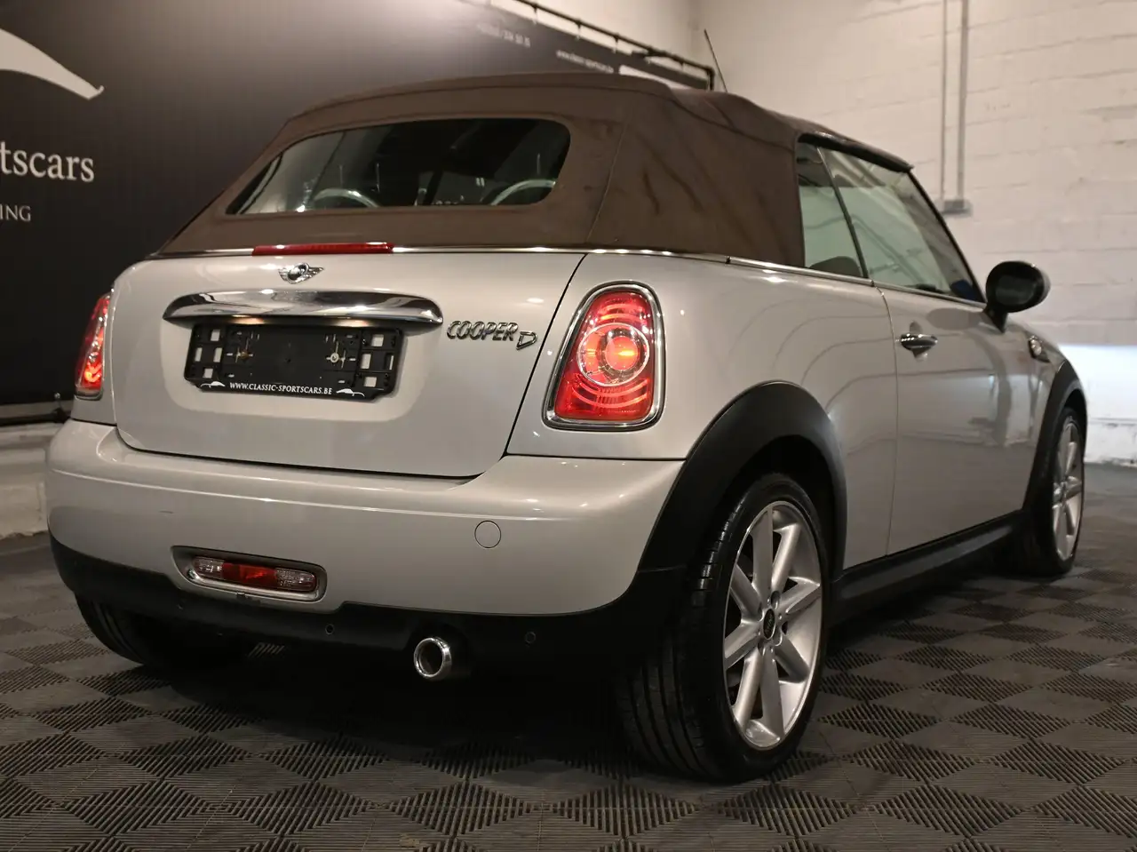 MINI Cooper D Cabrio - 7