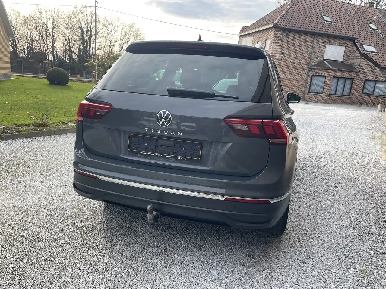 Volkswagen Tiguan - 6