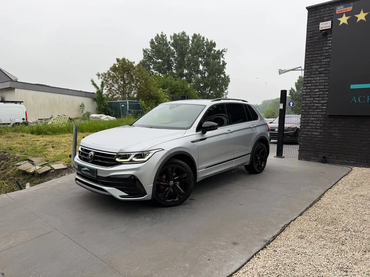 Volkswagen Tiguan - 8