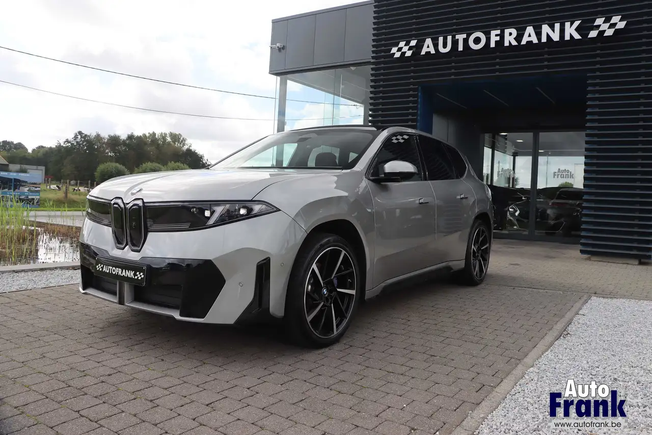 BMW iX3 - 3