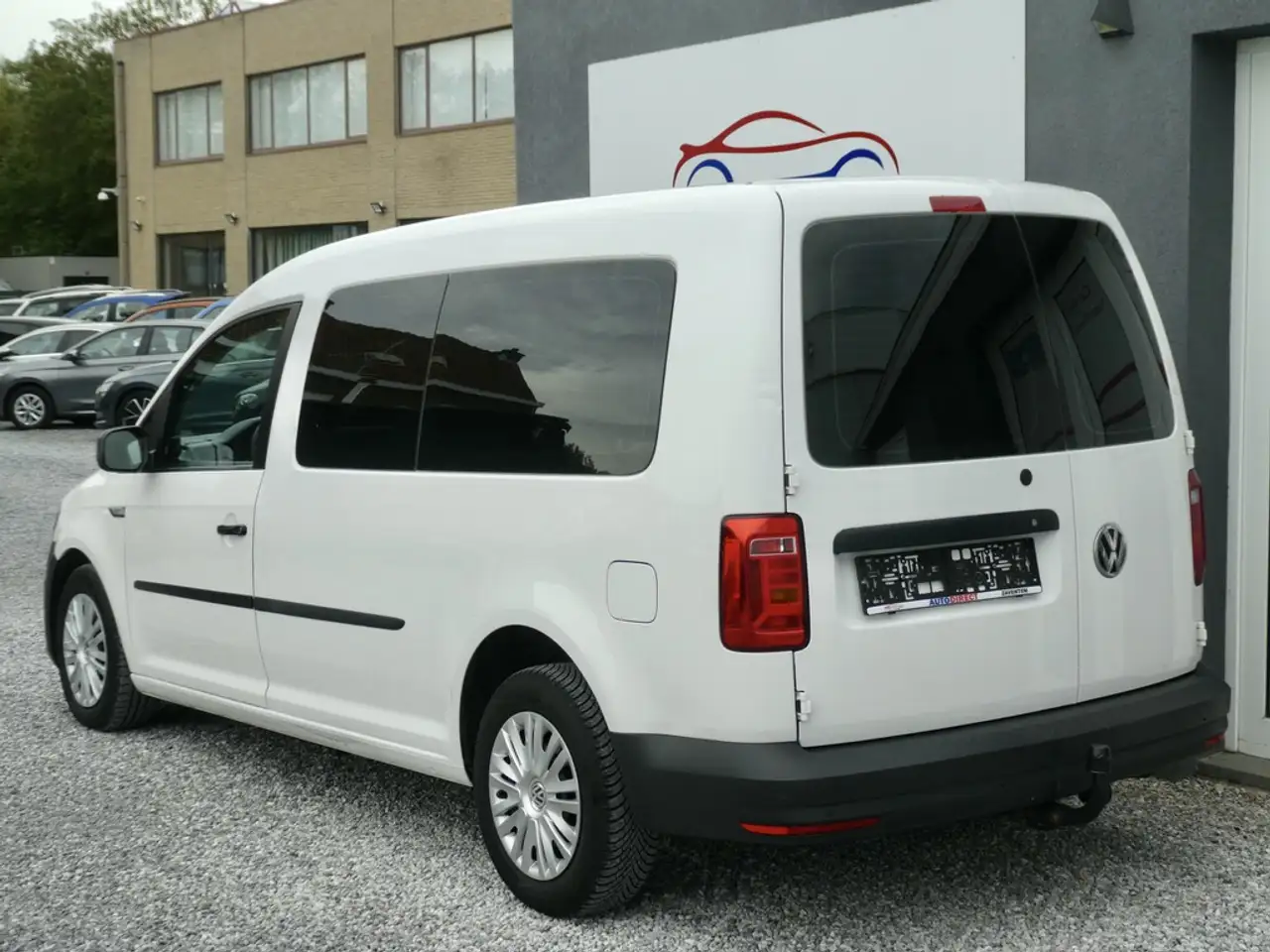 Volkswagen Caddy - 3