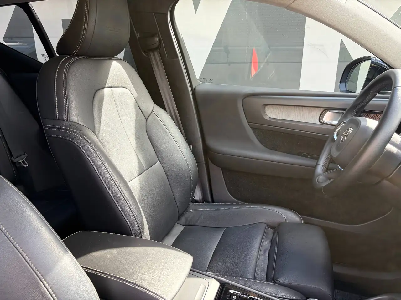Volvo XC40 - 9