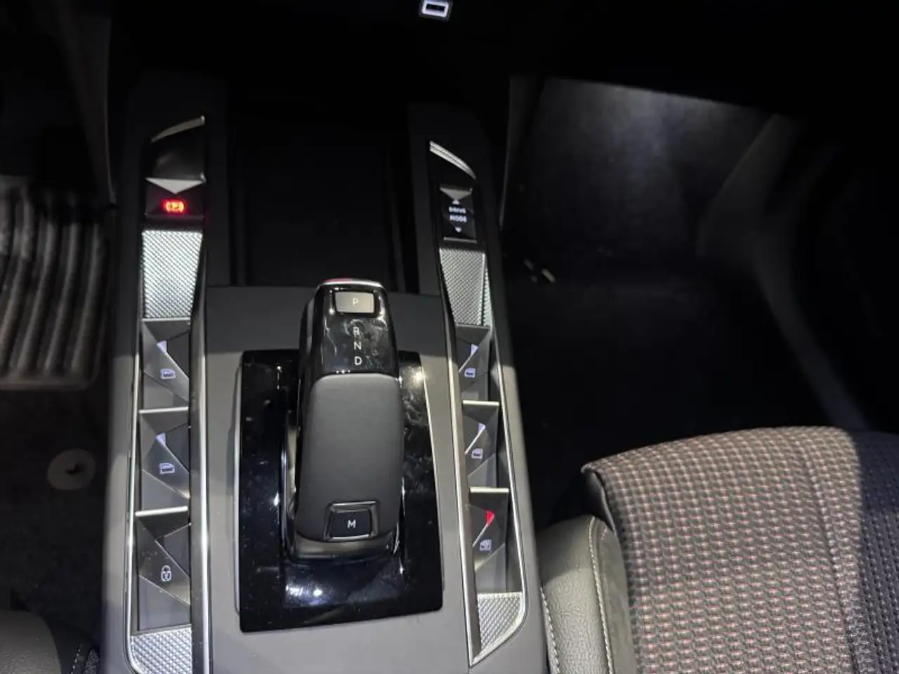DS Automobiles DS 3 - 10