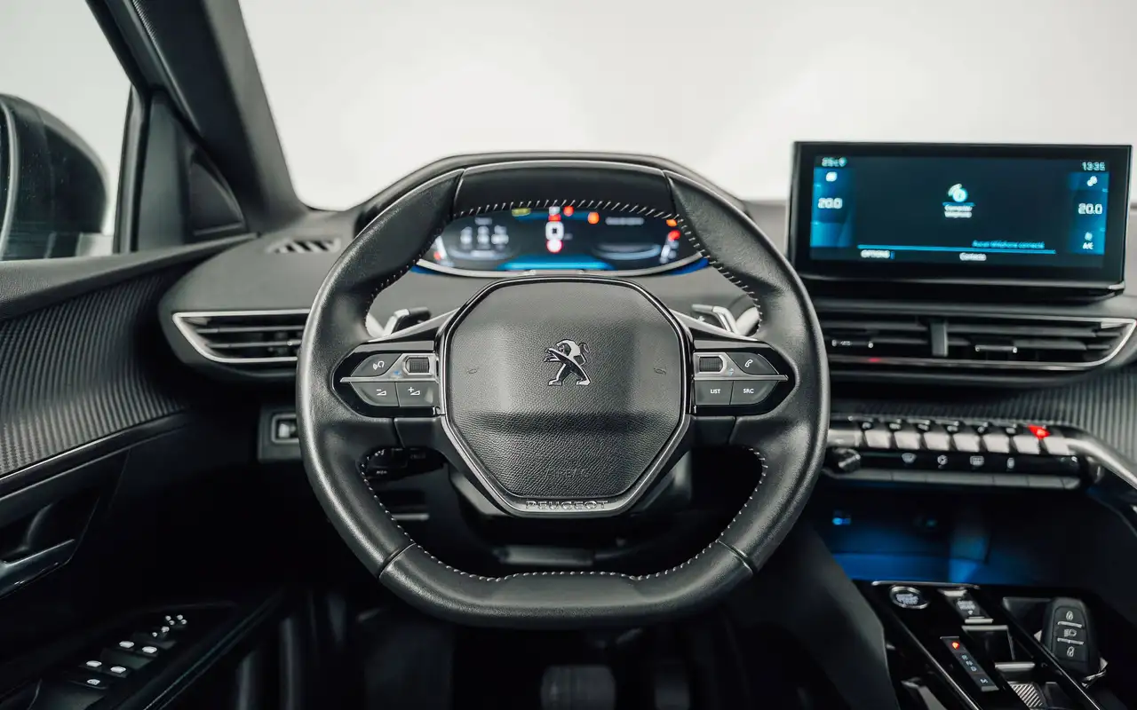 Peugeot 5008 - 12