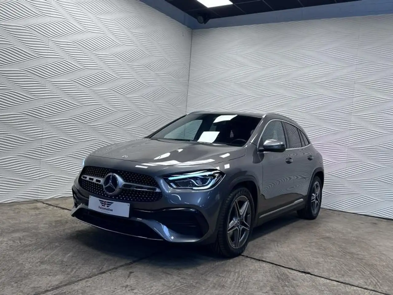 Mercedes-Benz GLA 180 - 3