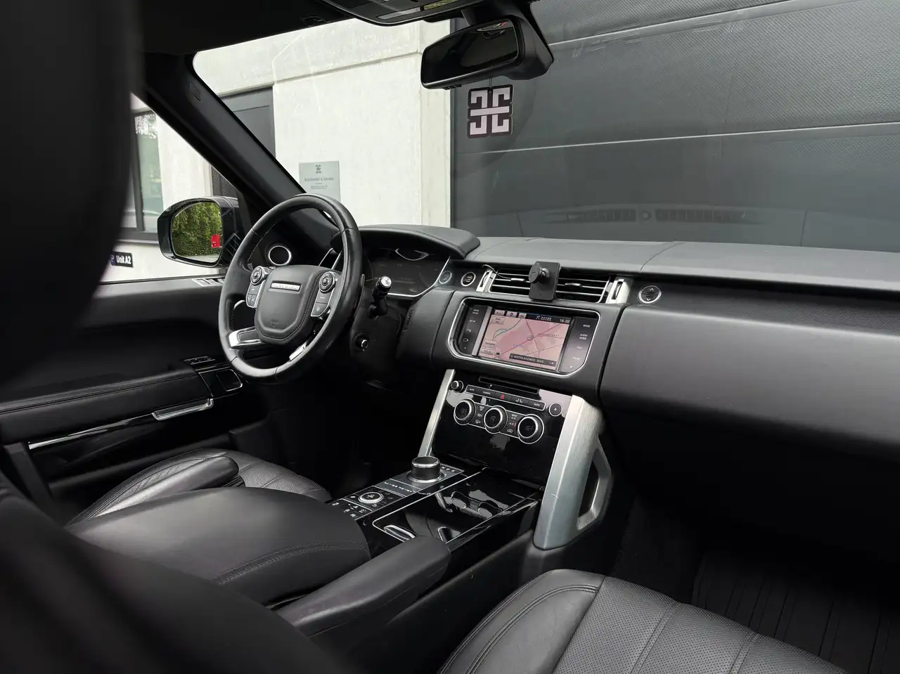Land Rover Range Rover - 2