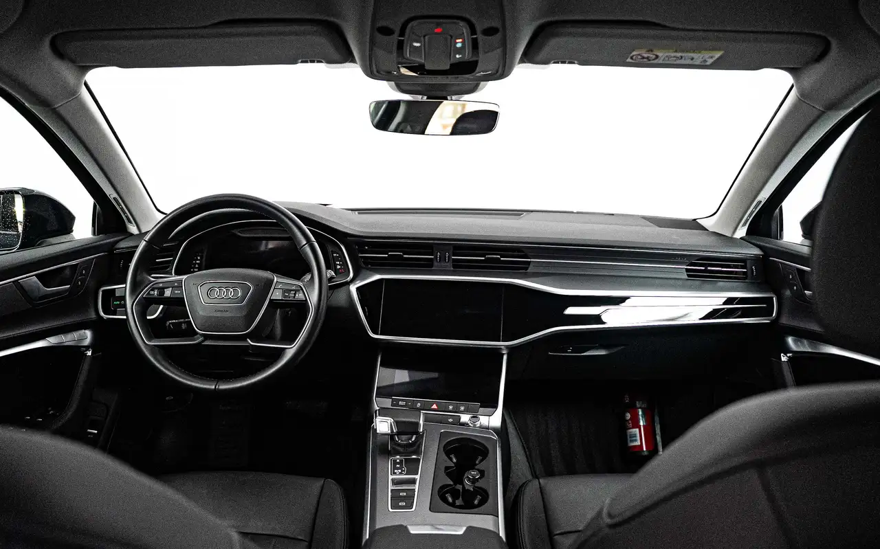 Audi A6 - 8