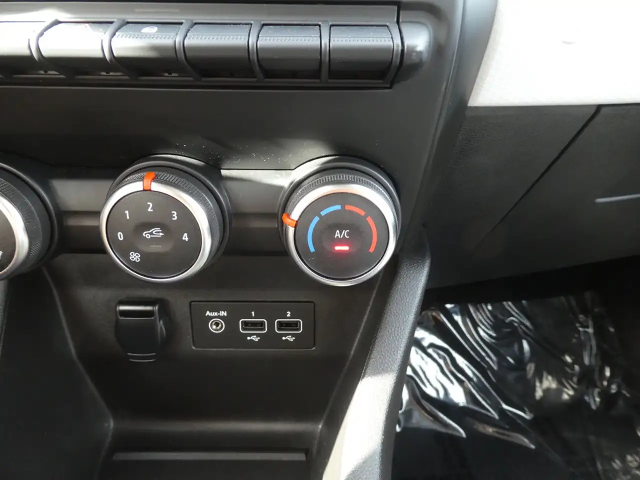 Renault Clio - 12