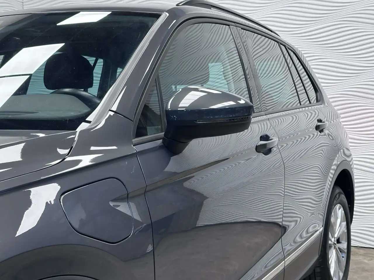 Volkswagen Tiguan - 7