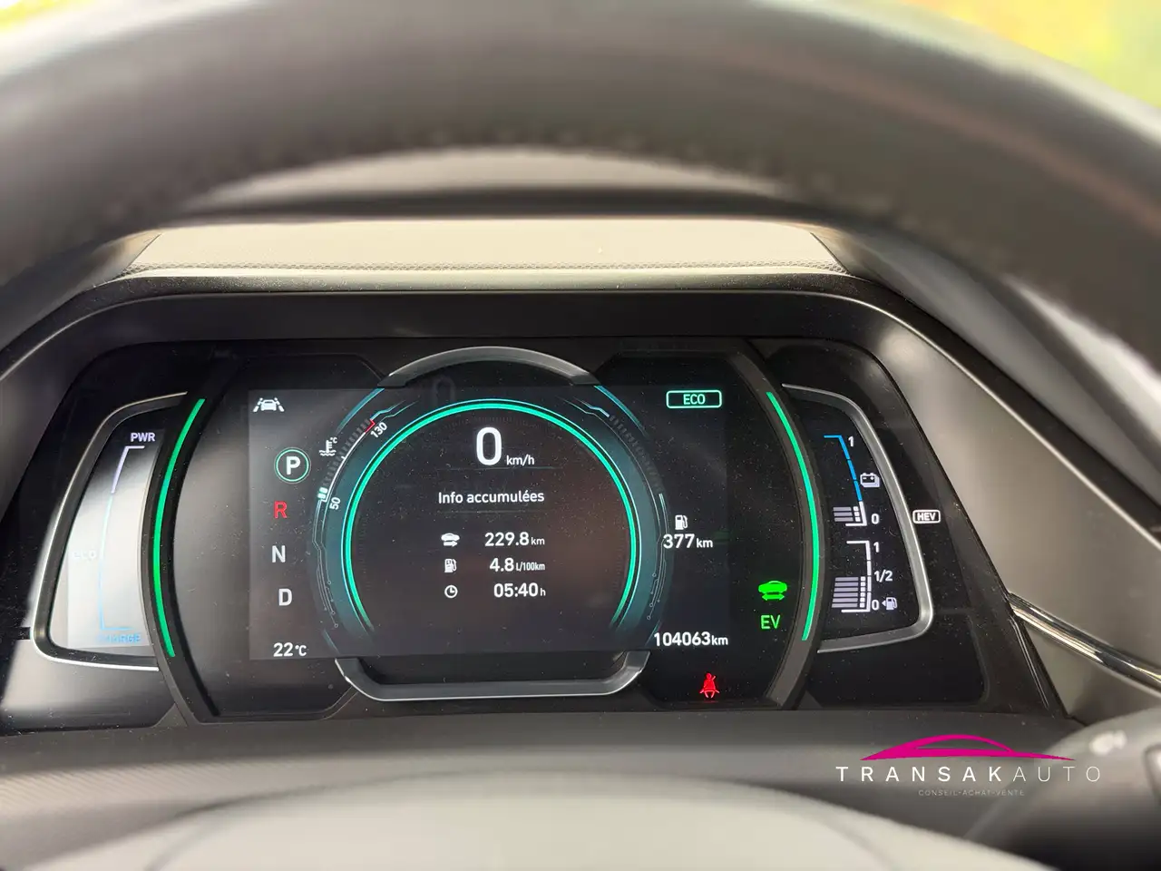 Hyundai IONIQ - 11